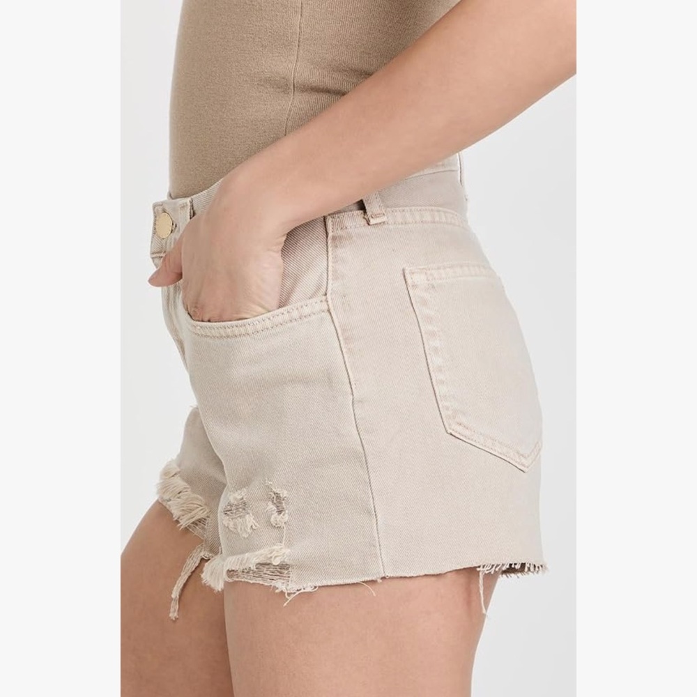 L'AGENCE Audrey Mid-Rise Shorts - Picture 3 of 13